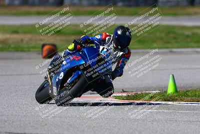 media/Jan-21-2023-Fastrack Riders (Sat) [[fcf3f88a30]]/Level 3/Session 4 Turn 6-Mountian Shot/